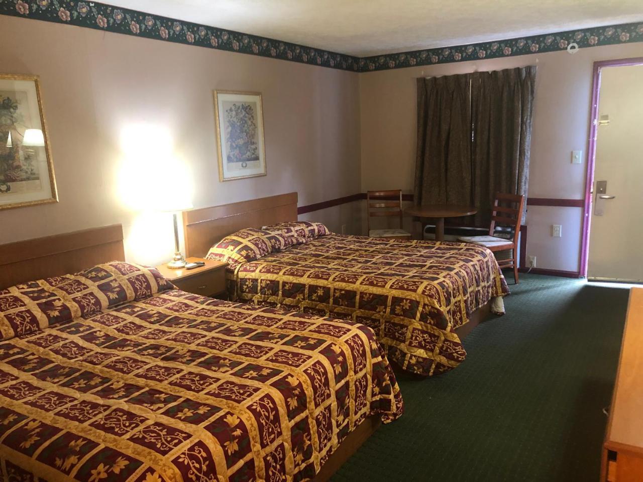 Regal Inn Hebron Екстериор снимка
